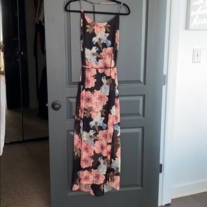 Maxi floral dress.